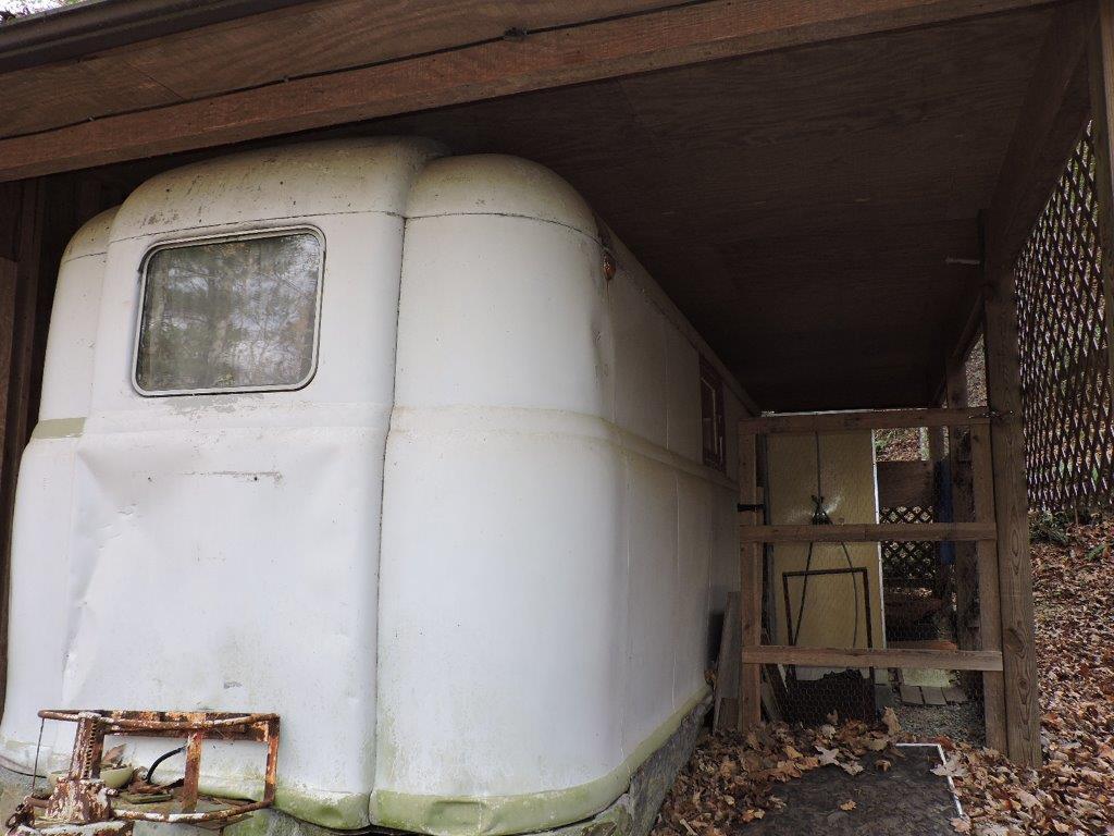 400 Miller Cove Road Catawba, VA 24070 - Photo 10 of 26 Mobil 1948 Attached