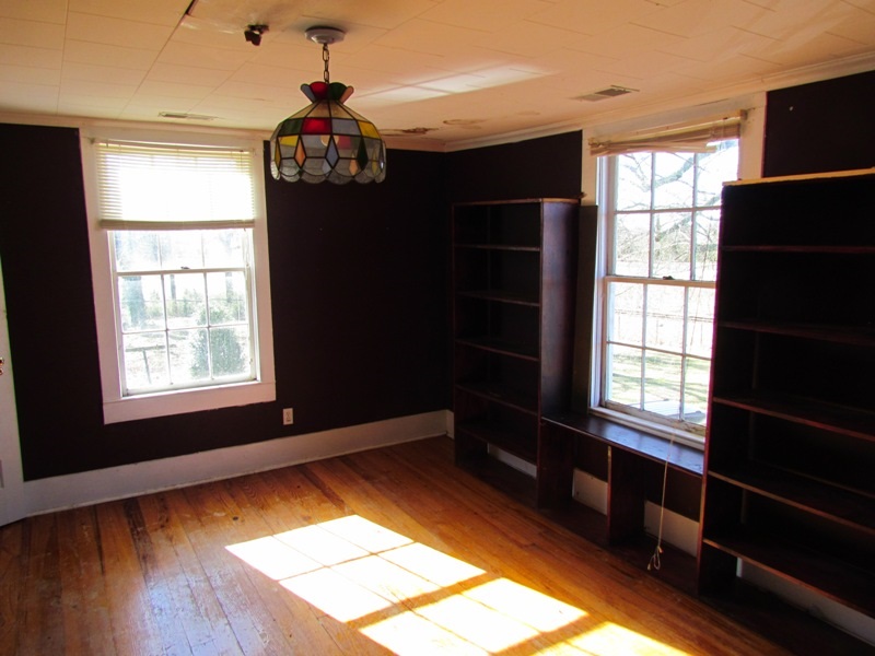 8483 Old Laurens Road Gray Court, SC 29645 - Photo 11 of 19 Gallery Image 11