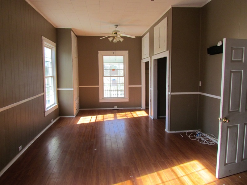 8483 Old Laurens Road Gray Court, SC 29645 - Photo 8 of 19 Gallery Image 8