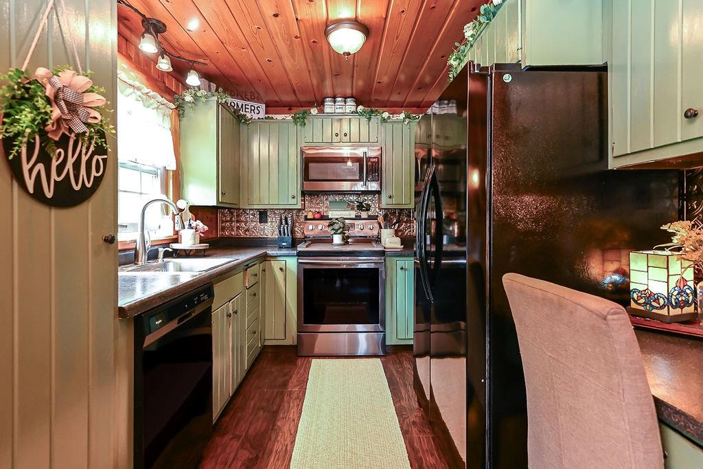 1600 Old Brodhead Road Monaca, PA 15061 - Photo 23 of 48