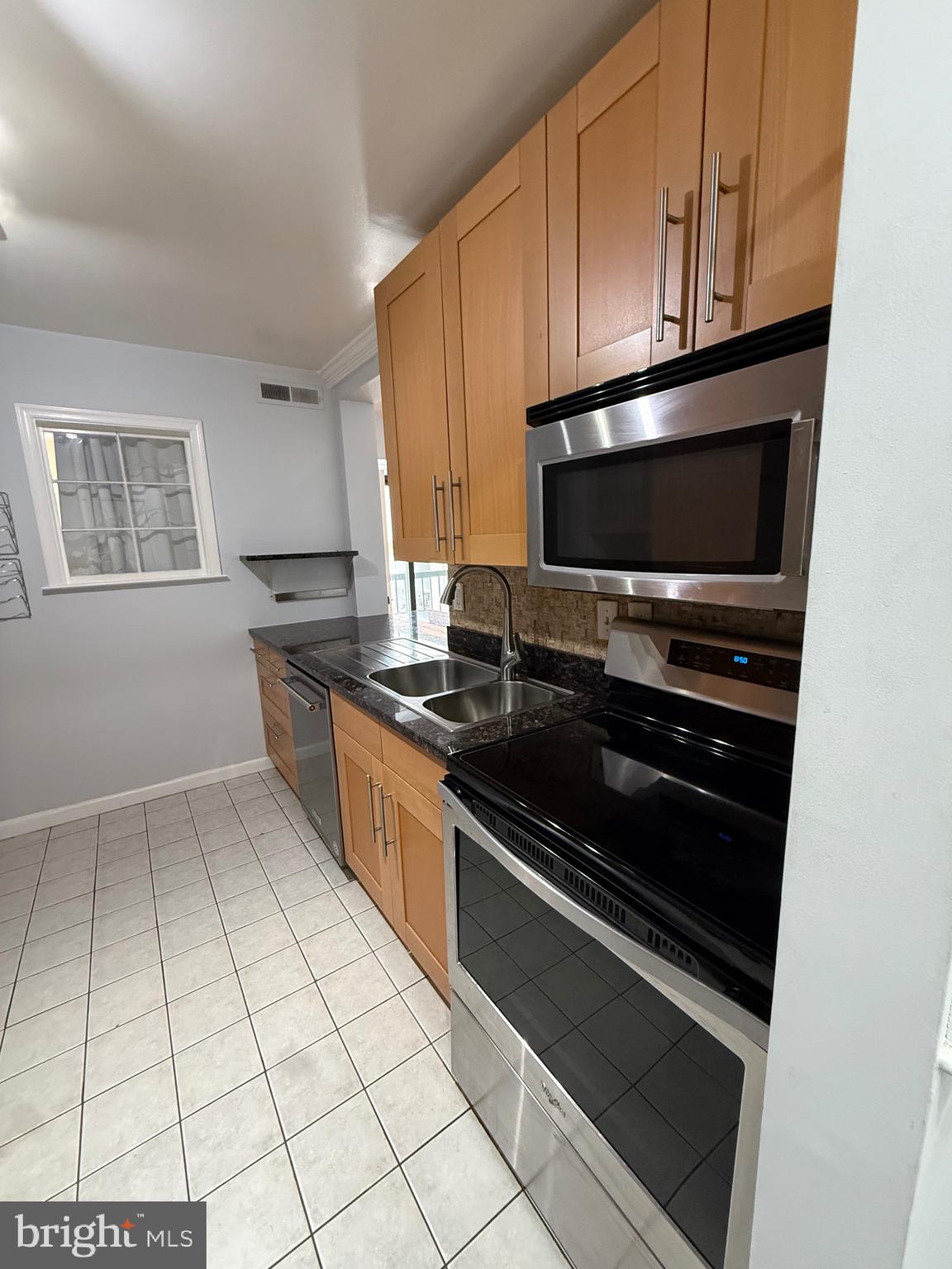 12702 Veirs Mill Road, Unit 51301 Rockville, MD 20853 - Photo 20 of 21