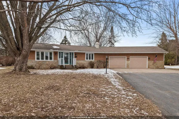$435,000 | 3225 North Abendroth Street, Appleton, WI 54914
