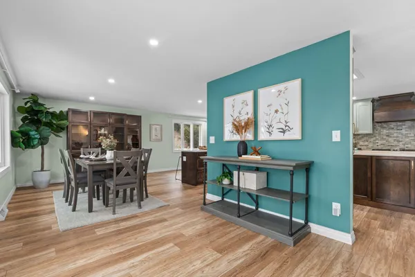 $424,900 | 3225 North Abendroth Street, Appleton, WI 54914