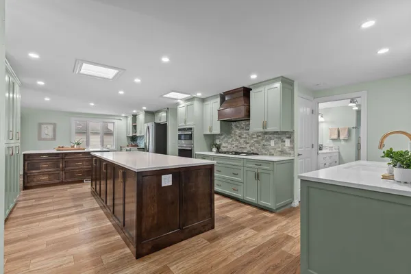 $424,900 | 3225 North Abendroth Street, Appleton, WI 54914