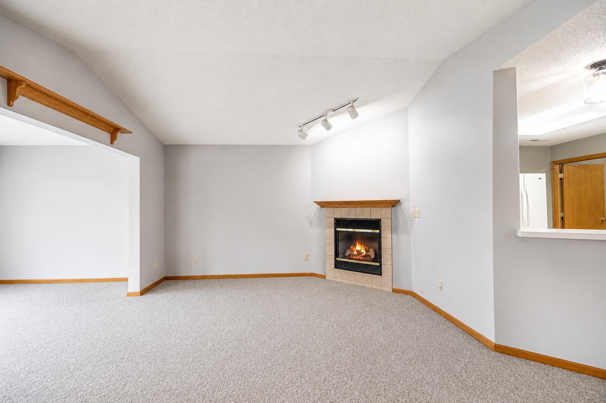 2102 Oak Tree Lane, Unit A Austin, MN 55912 - Photo 9 of 43