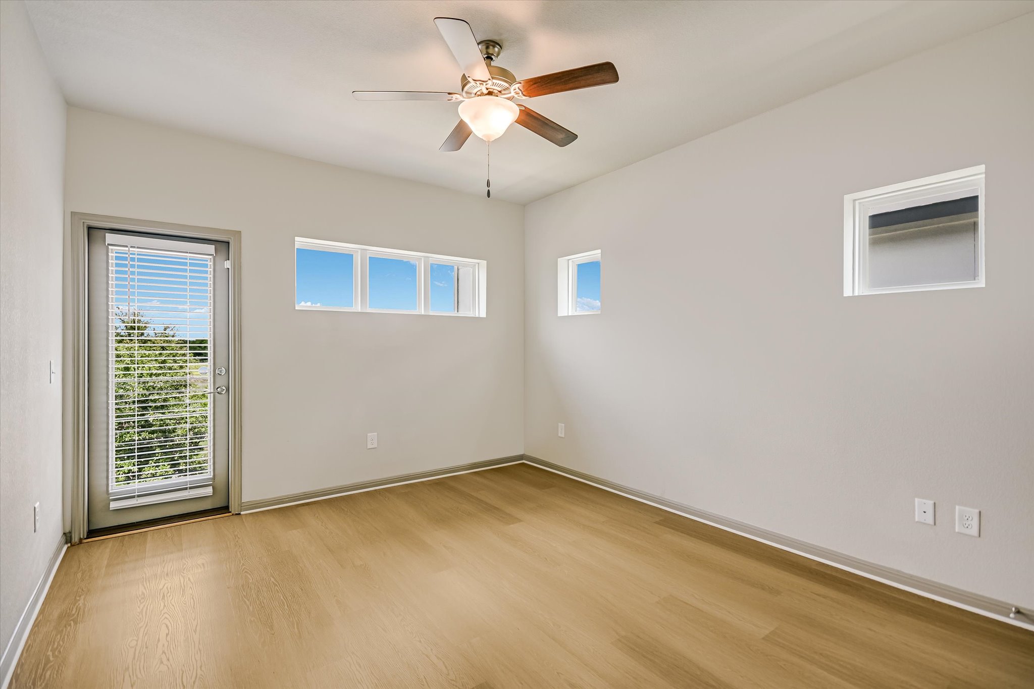 5613 Charles Merle Dr. Austin, TX 78747 - Photo 12 of 34 a view of an empty room with a window