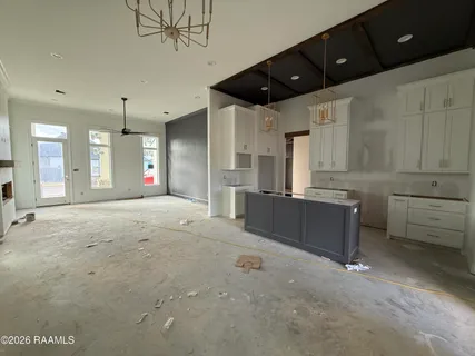 $358,980 | 109 Meadow Walk Drive, Broussard, LA 70518