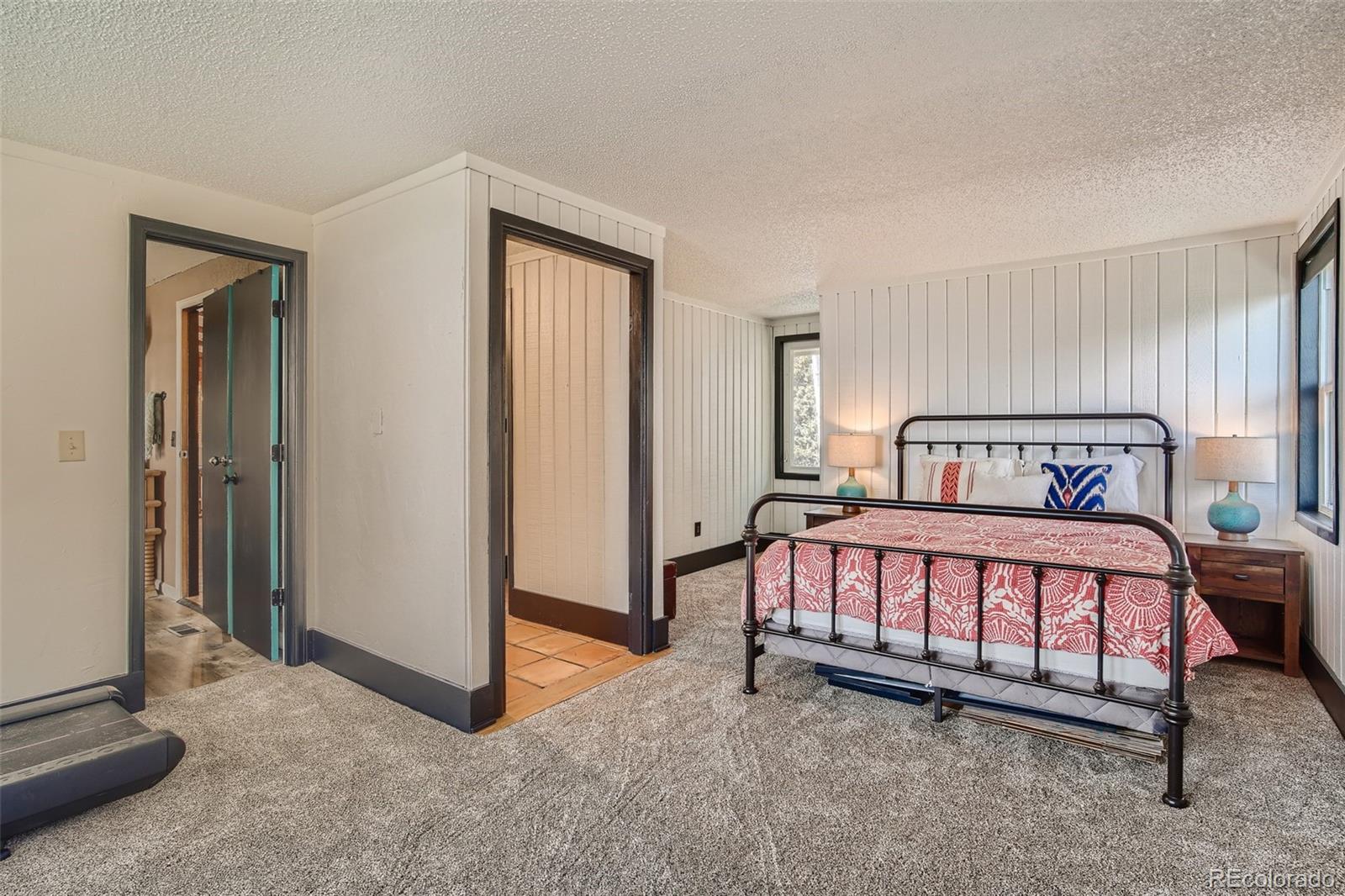 824 Aspen Road Golden, CO 80401 - Photo 16 of 39 Gallery Image 16