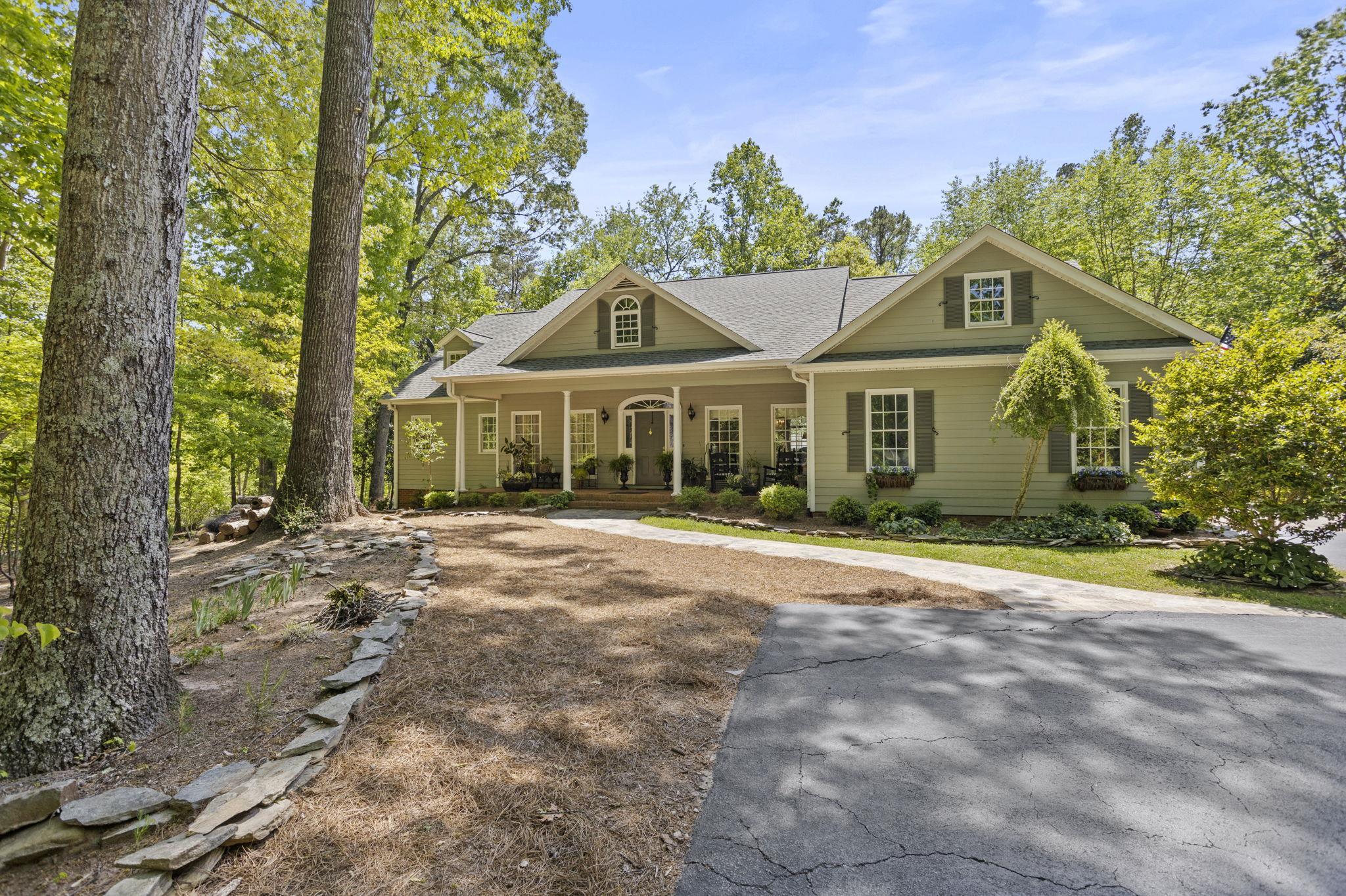 2222 Landrum Mill Road Campobello, SC 29322 - Photo 1 of 45