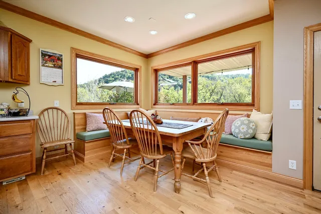 $1,018,000 | 24242 Pfeiffer Hill Road, Winona, MN 55987