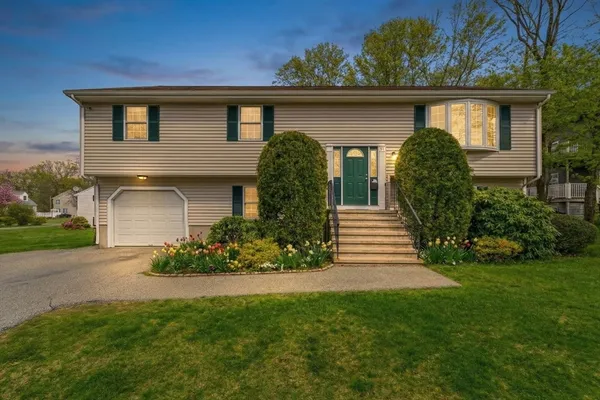$824,900 | 51 Cross Street, Randolph, MA 02368