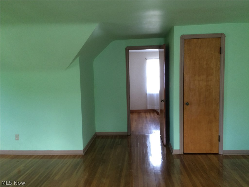 6121 Manchester Road Parma, OH 44129 - Photo 11 of 19