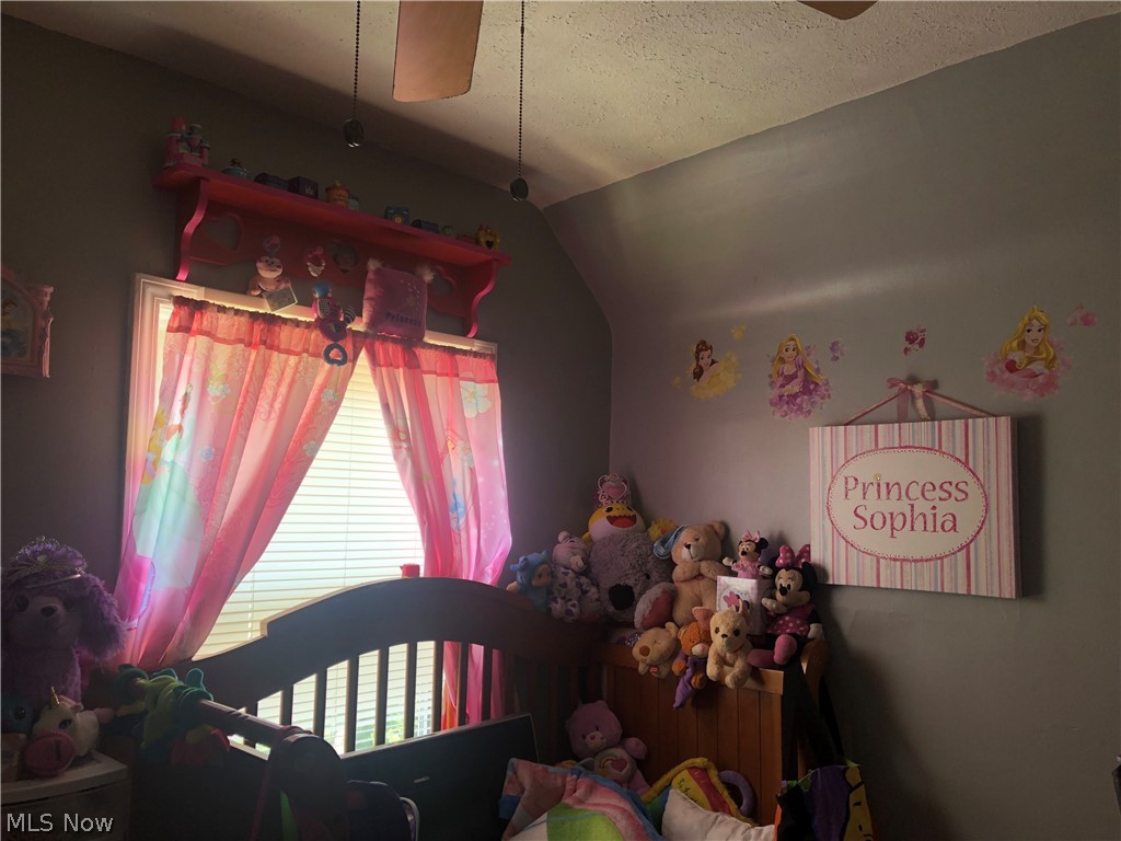 1731 Hampton Road Akron, OH 44305 - Photo 13 of 18