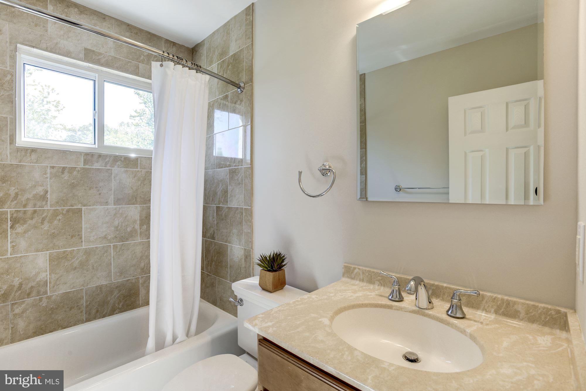 6015 Backlick Road Springfield, VA 22150 - Photo 15 of 35 Gallery Image 15