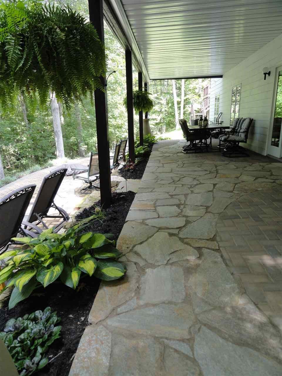 2796 Pointe Cove Road Bloomington, IN 47401 - Photo 34 of 36 Gallery Image 34