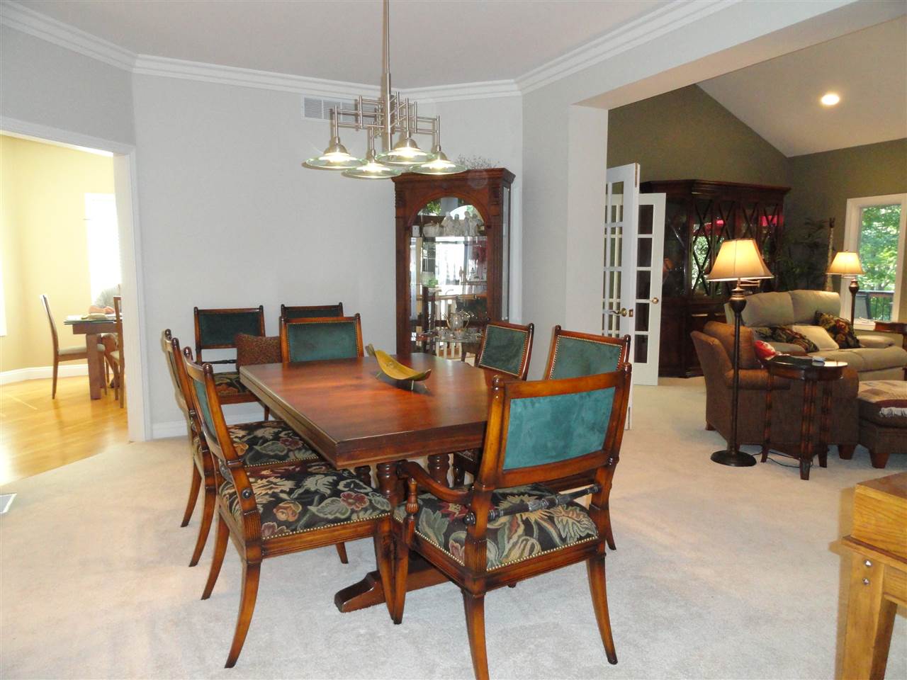 2796 Pointe Cove Road Bloomington, IN 47401 - Photo 6 of 36 Gallery Image 6
