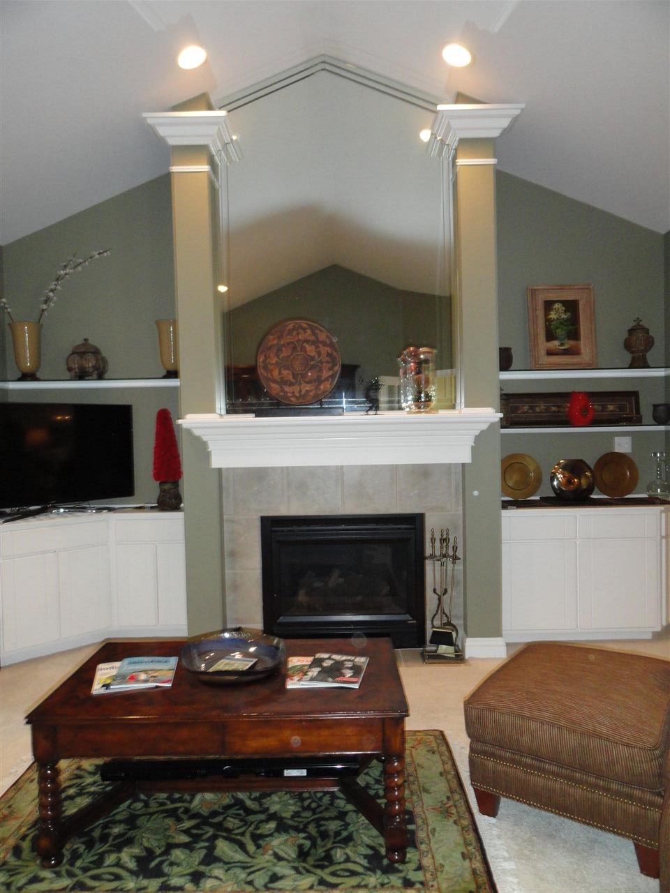 2796 Pointe Cove Road Bloomington, IN 47401 - Photo 7 of 36 Gallery Image 7