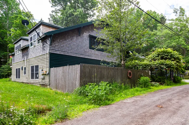 $750,000 | 5 Pond Field Lane, Mount Desert, ME 04660