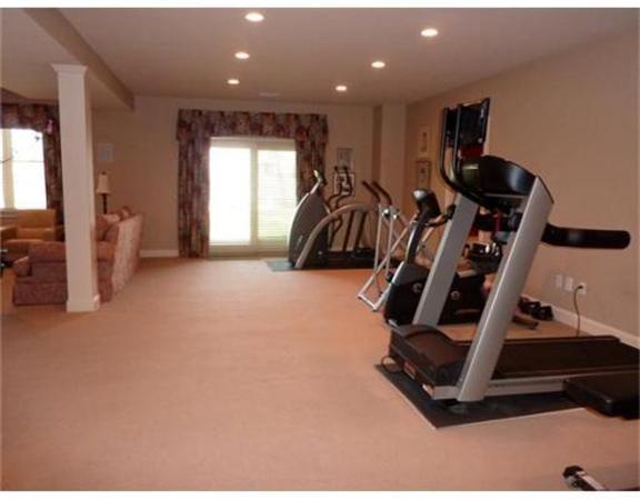 56 Summit Road, Unit 56 Belmont, MA 02478 - Photo 17 of 28 Gallery Image 17