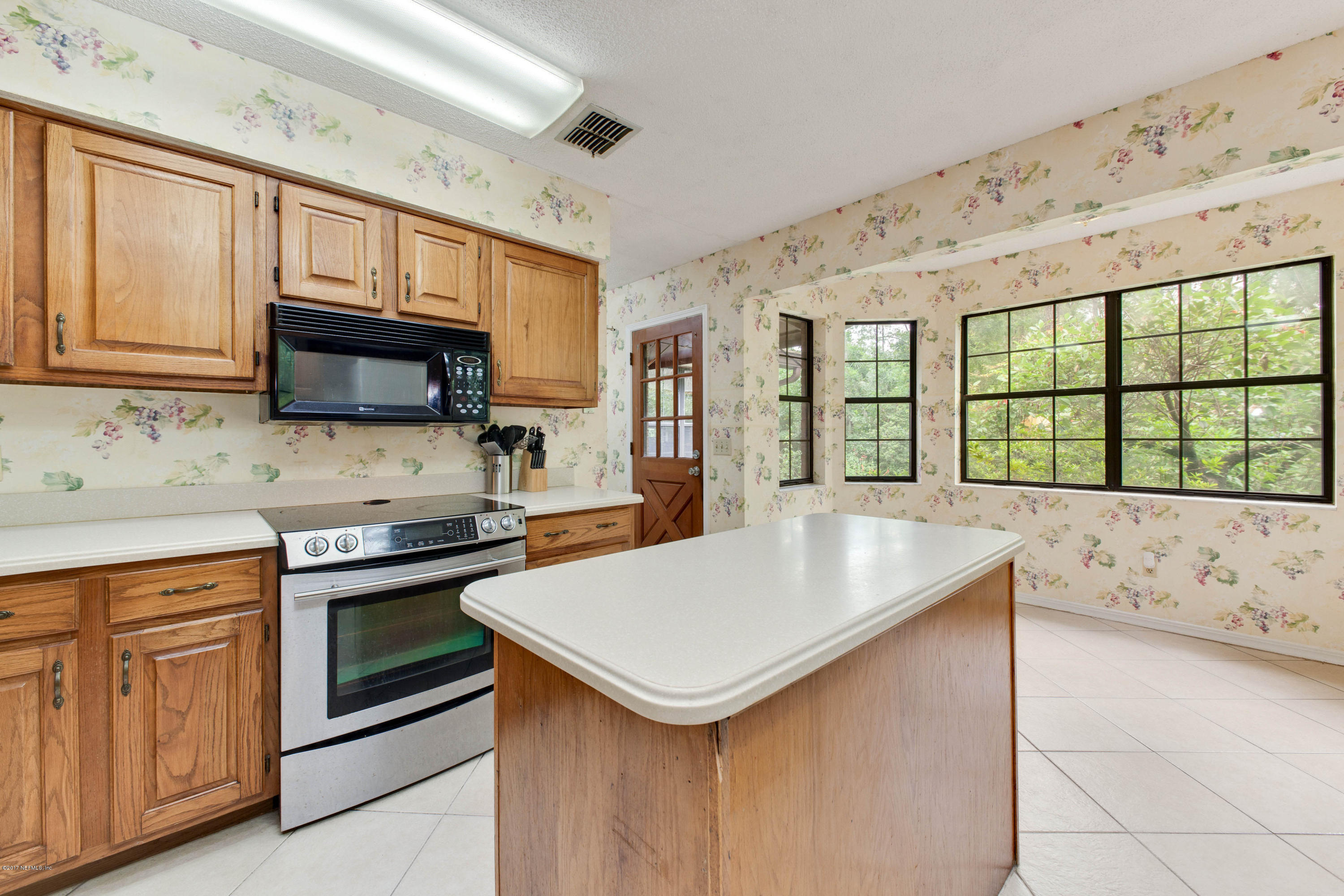 2113 Mills Road Jacksonville, FL 32216 - Photo 9 of 20 g
