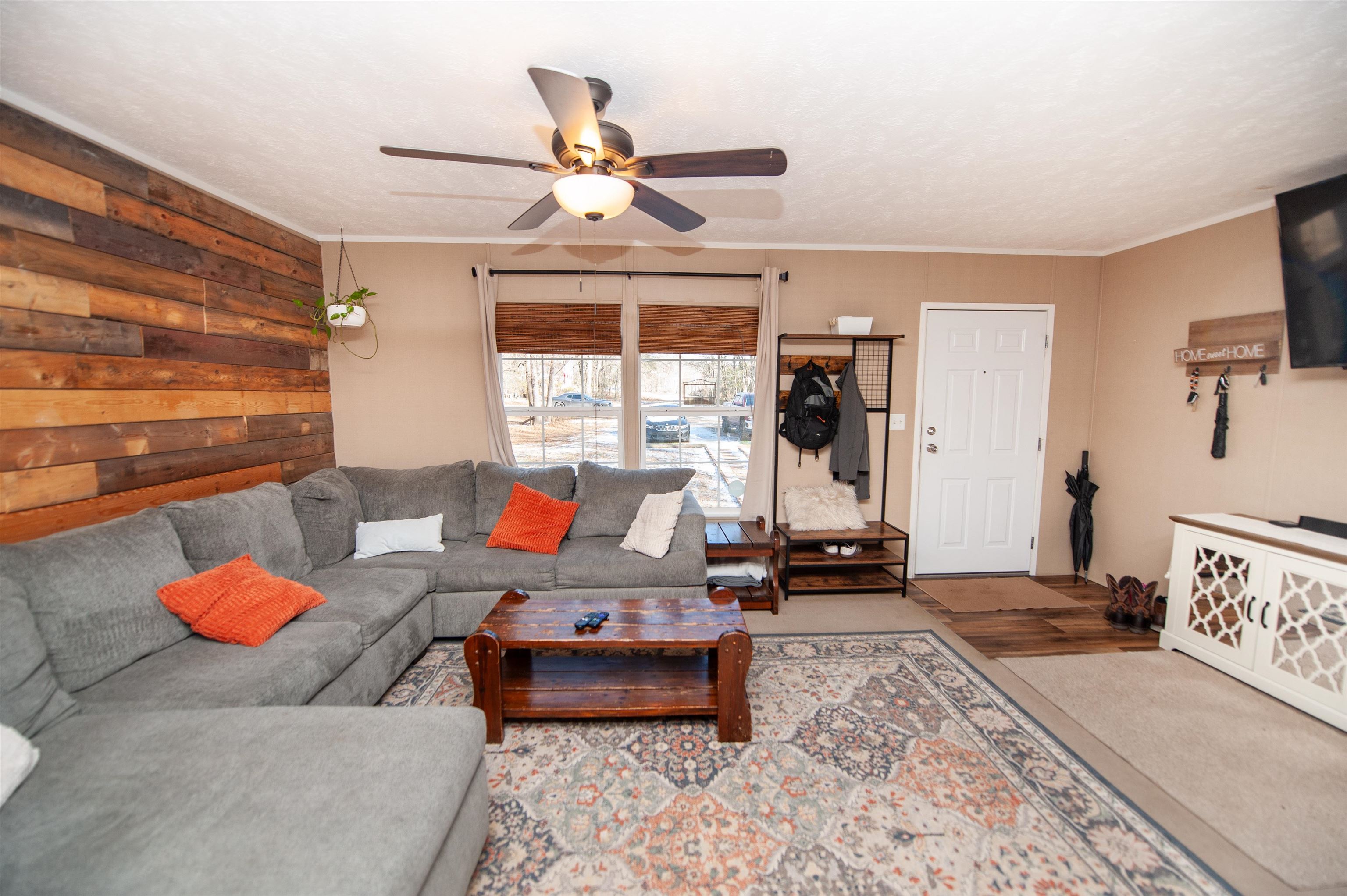 2882 Highway 56 Pauline, SC 29374 - Photo 4 of 48