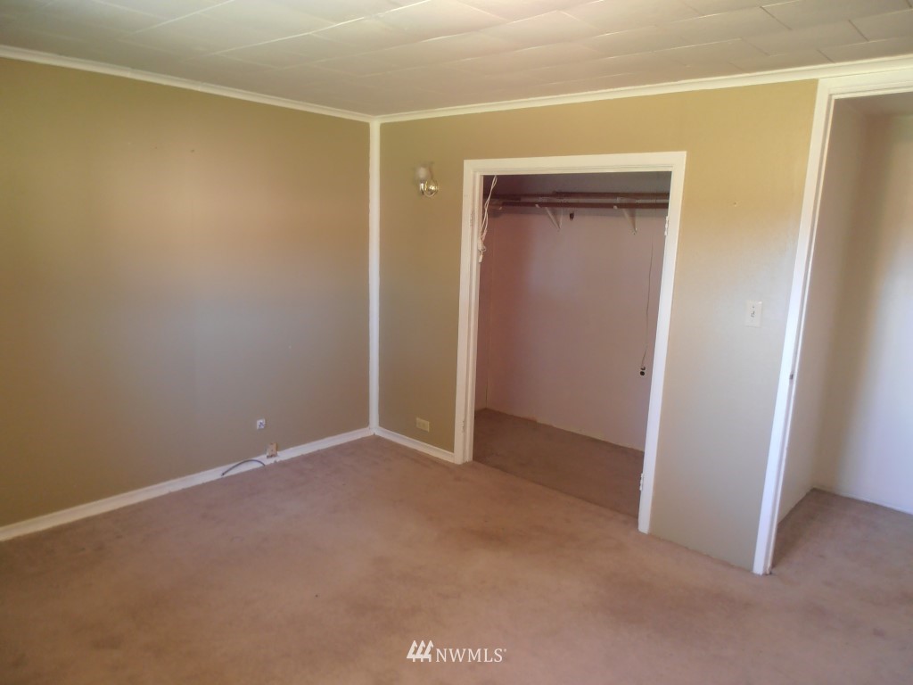 218 Hemenway Road Winlock, WA 98596 - Photo 9 of 23