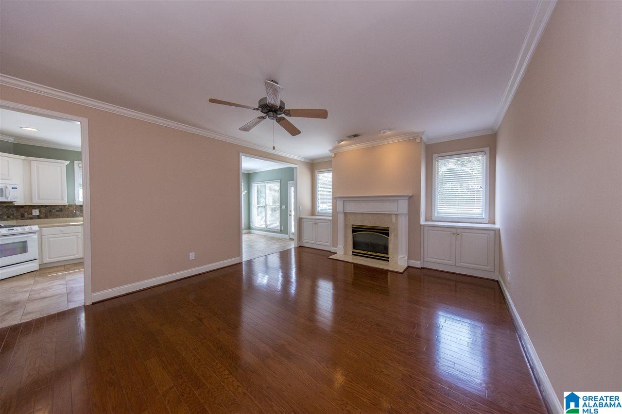 2642 Hackberry Road Birmingham, AL 35226 - Photo 4 of 31