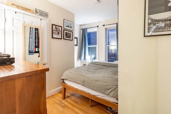 $3,700 | 828 Huntington Avenue, Unit 2, Boston, MA 02115