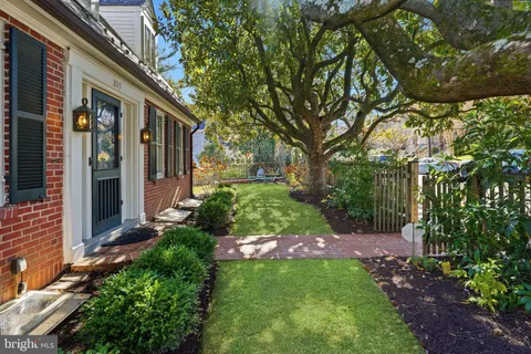 $1,825,000 | 3515 36th Street Northwest, Washington, DC 20016