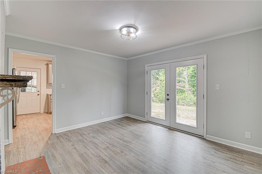 5430 Phillips Bridge Road Winston-Salem, NC 27104 - Photo 12 of 28