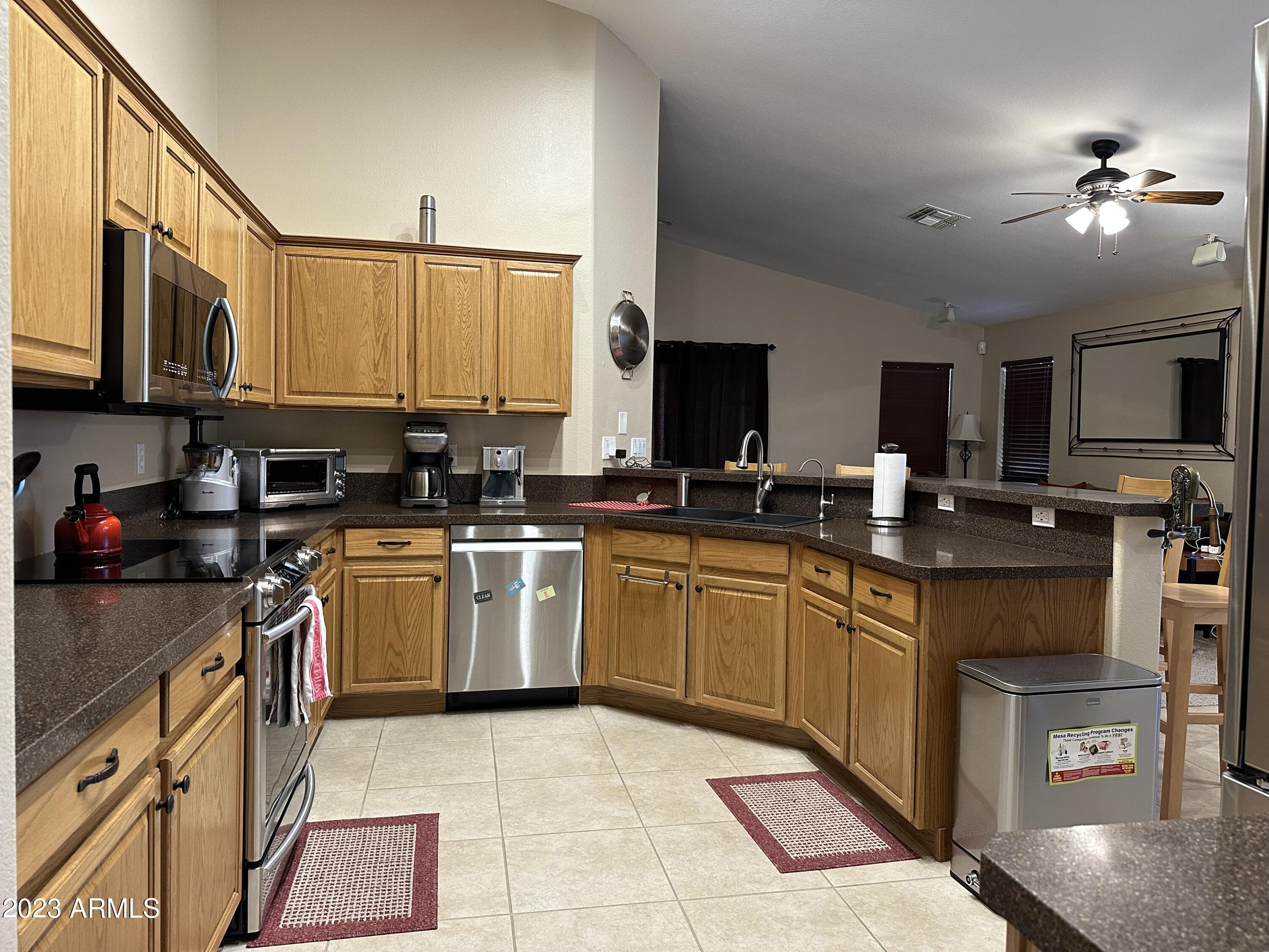 1833 North Sunview Mesa, AZ 85205 - Photo 14 of 54 14 Kitchen