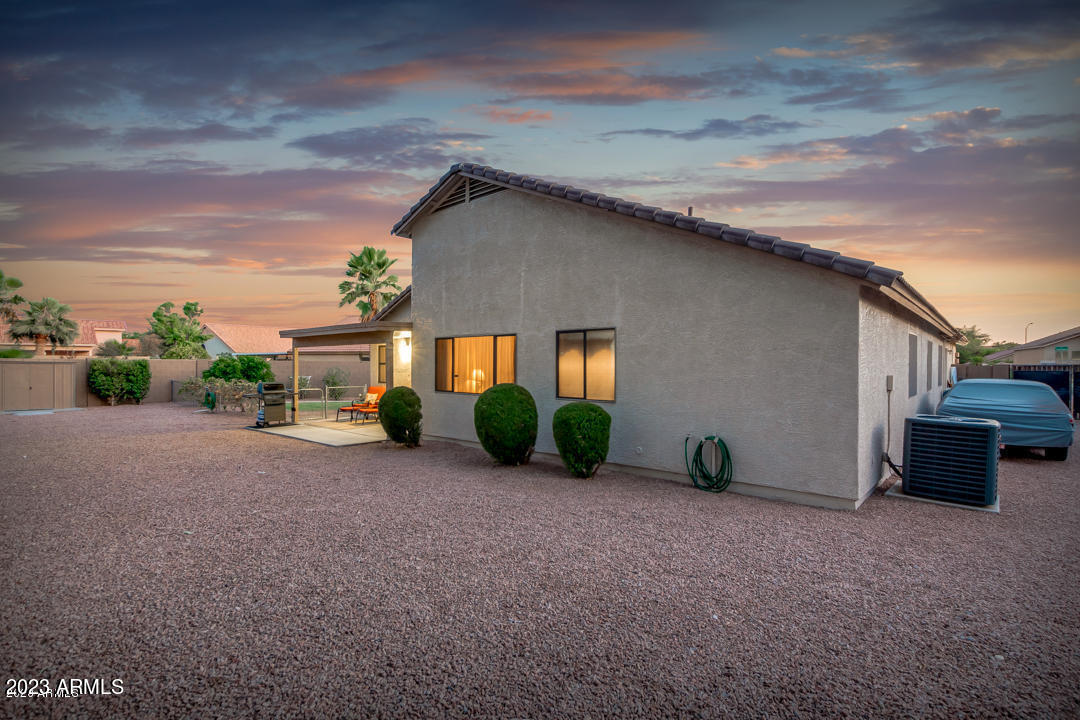 1833 North Sunview Mesa, AZ 85205 - Photo 27 of 54 27 Backyard