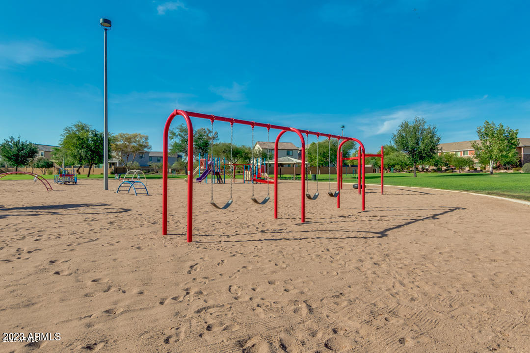 1833 North Sunview Mesa, AZ 85205 - Photo 37 of 54 37 Community Park