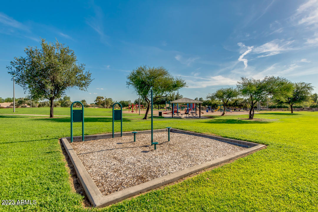 1833 North Sunview Mesa, AZ 85205 - Photo 40 of 54 40 Community Park