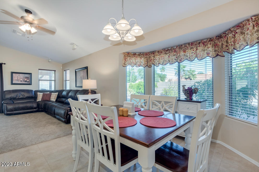 1833 North Sunview Mesa, AZ 85205 - Photo 10 of 54 10 Dinnette Bay Window