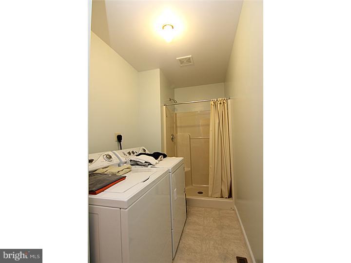 657 Atlas Road Northampton, PA 18067 - Photo 14 of 25 Gallery Image 14