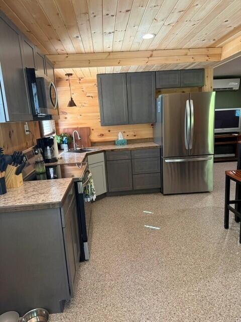 430 Lambs Mill Road Naples, ME 04055 - Photo 4 of 16 Kitchen