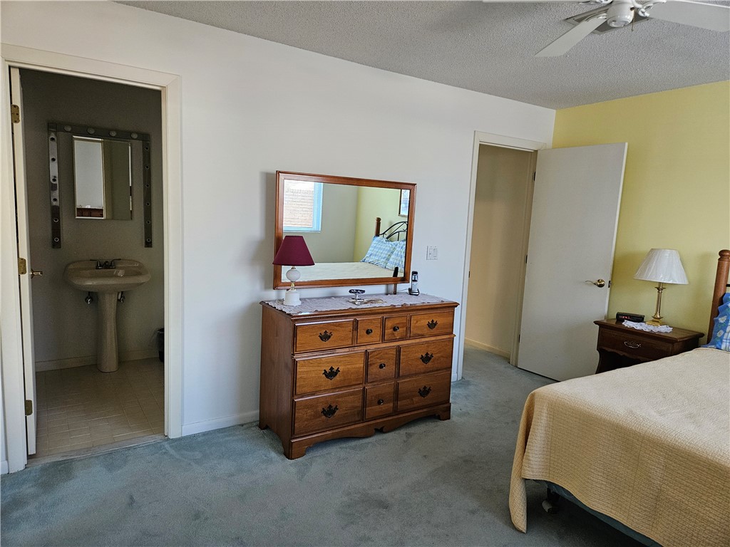 951 Brighton Way Warwick, RI 02886 - Photo 17 of 25