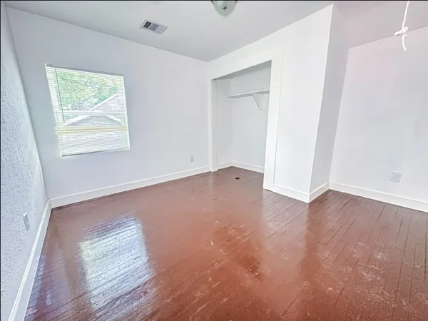 $1,450 | 2555 Pierce Street, Beaumont, TX 77703