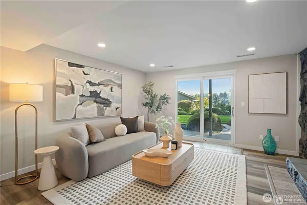 $2,490,000 | 2804 179th Avenue East, Lake Tapps, WA 98391