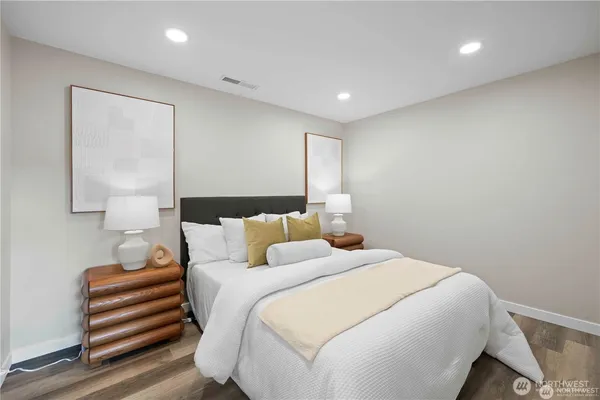 $2,490,000 | 2804 179th Avenue East, Lake Tapps, WA 98391
