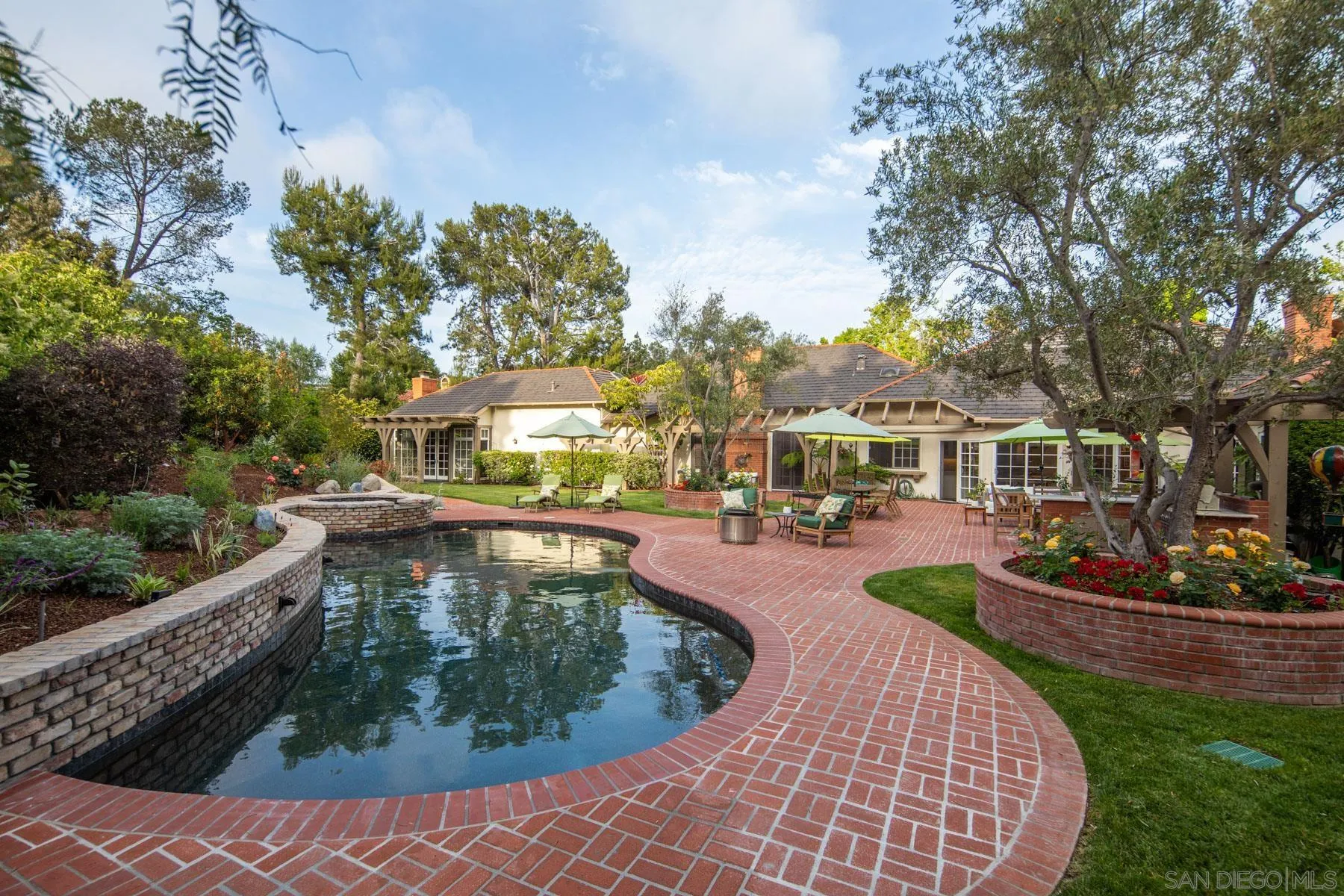 6195 Avenida Picacho Rancho Santa Fe, CA 92067 - Photo 13 of 23