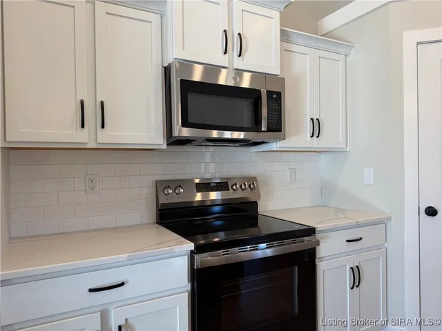 $439,900 | 7052 Oaken Lane, Unit LOT 211, Lanesville, IN 47136