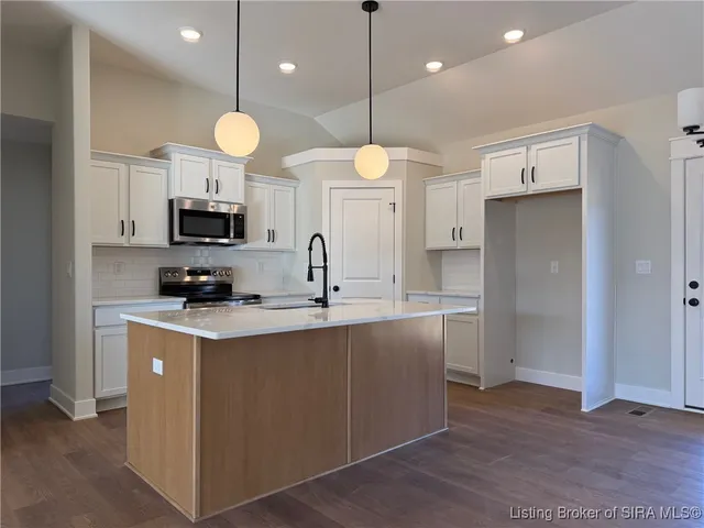 $439,900 | 7052 Oaken Lane, Unit LOT 211, Lanesville, IN 47136