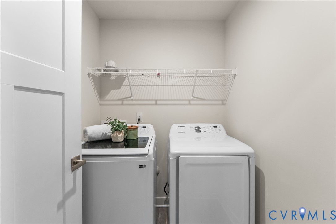 12060 Almer Lane Chester, VA 23836 - Photo 8 of 37