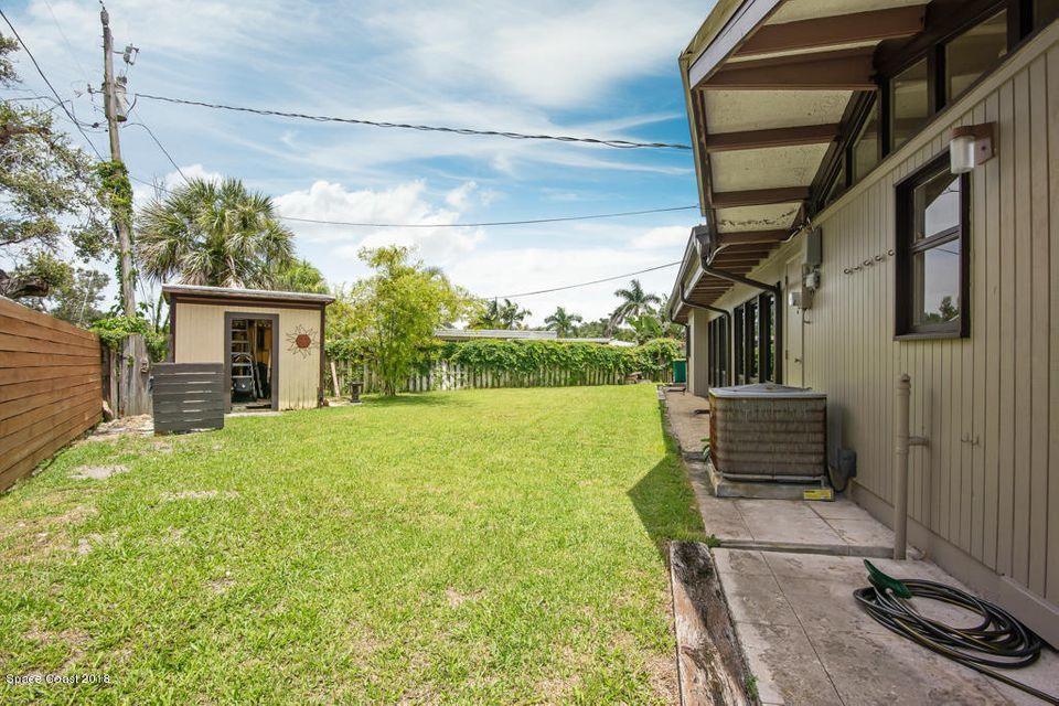 907 Santa Cruz Road Cocoa Beach, FL 32931 - Photo 16 of 30 a view of outdoor space and yard