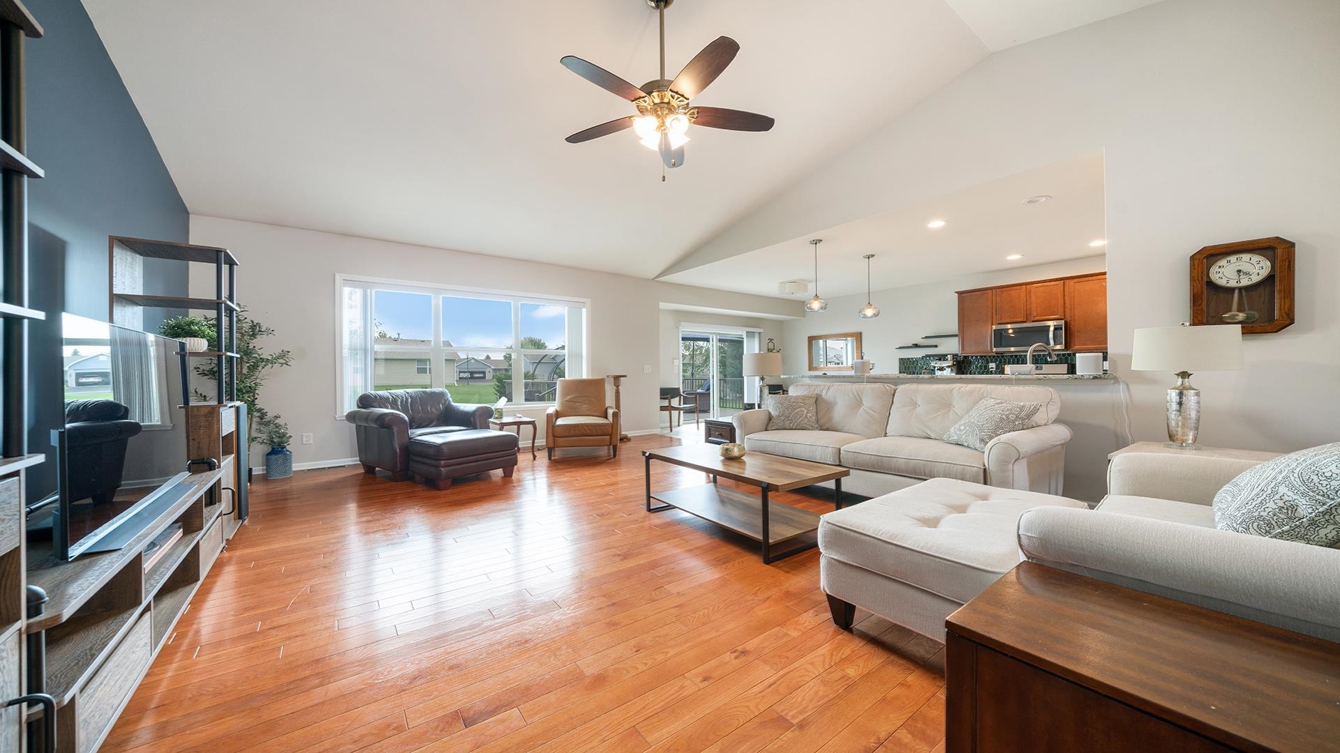 1931 Sawyer Road Belvidere, IL 61008 - Photo 6 of 36 Gallery Image 6