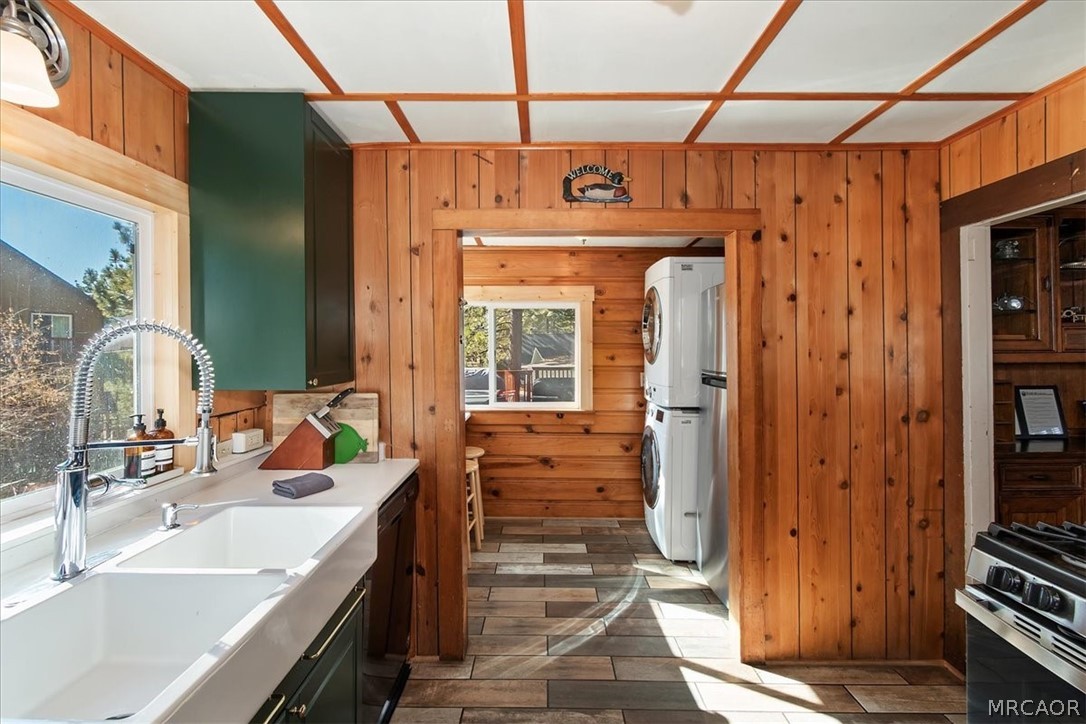 294 Edgemoor Road Big Bear Lake, CA 92315 - Photo 15 of 50