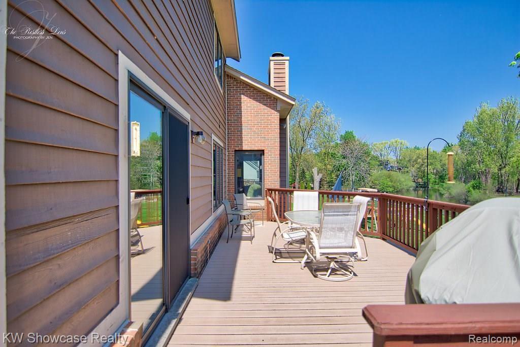 3348 Benstein Road Commerce Township, MI 48382 - Photo 30 of 40 No maintenance Azek deck