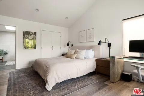 $1,450,000 | 22667 Margarita Drive, Los Angeles, CA 91364